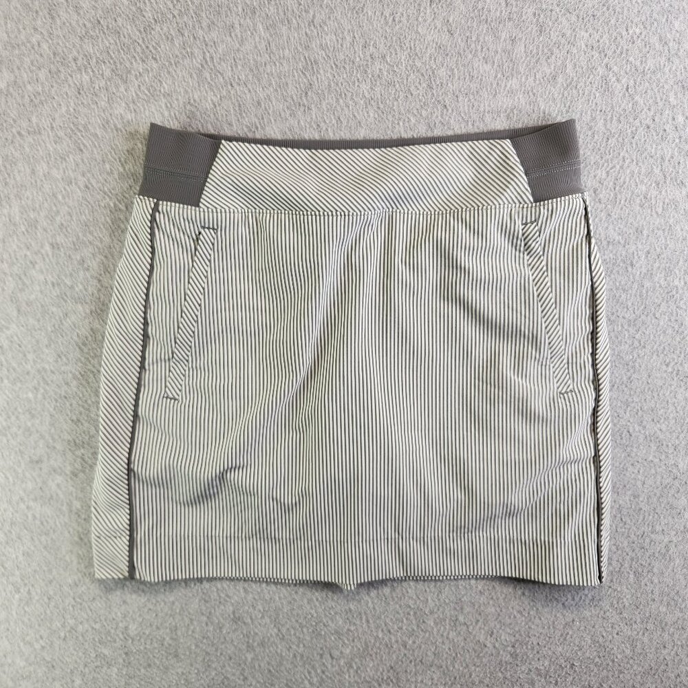 Athleta Skirt Womens 6 Gray Striped Brooklyn Textured 16" Skort Travel Sporty